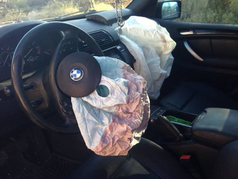 Malfunctioning Steering Wheel Airbag
